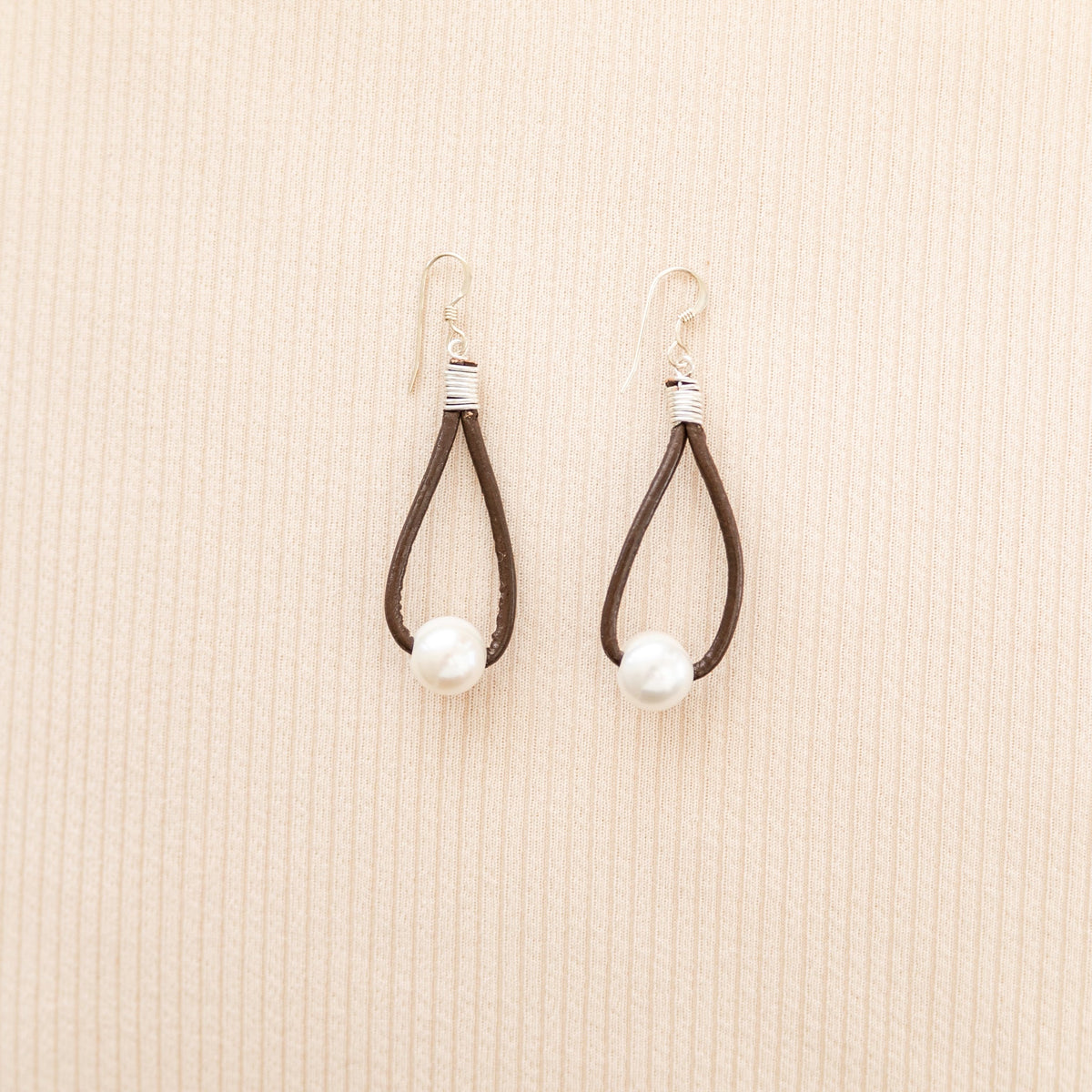 Seek Earrings- Dark Brown