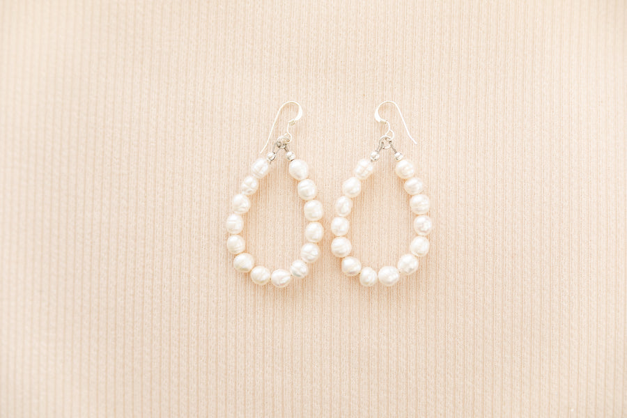 Froth of Pearls Earrings