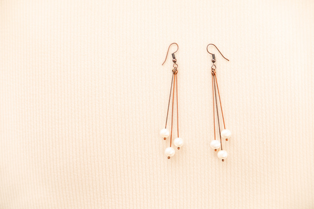 Shooting Star Pearl Earrings -Silver