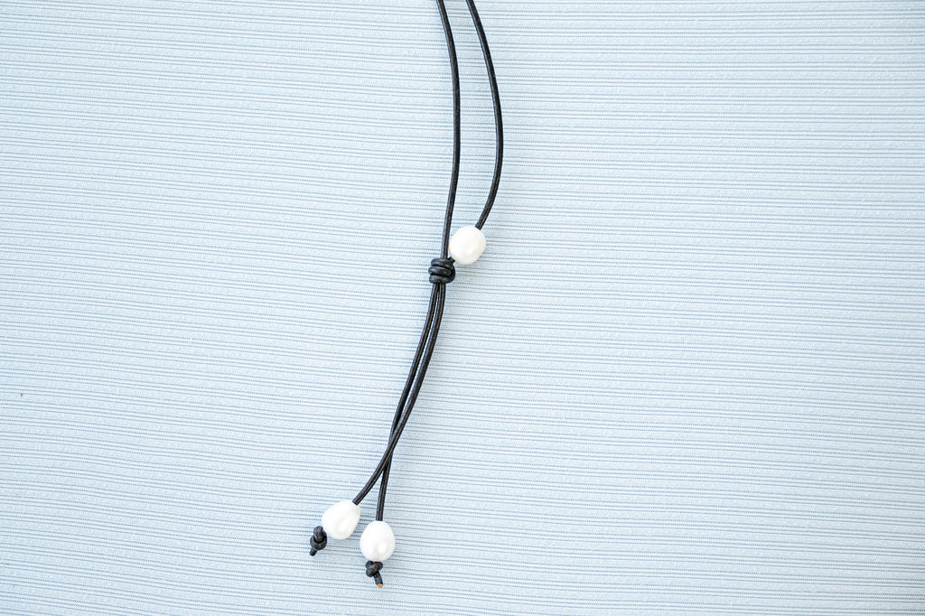 Seek Necklace