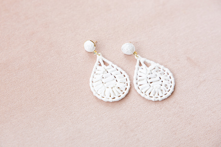 Radiance Raffia Dangles - White