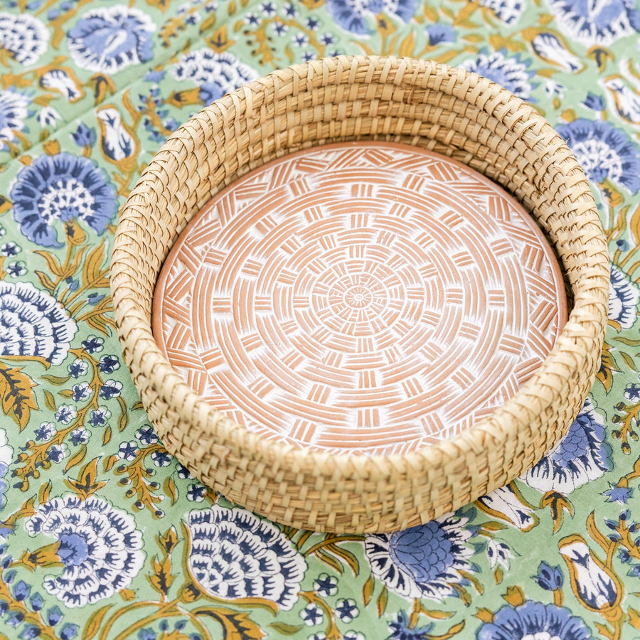 Round Basket Weave Bread Warmer