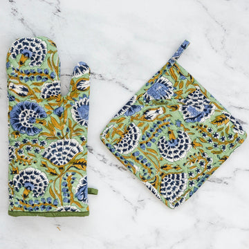 Minted Motif Oven Mitt