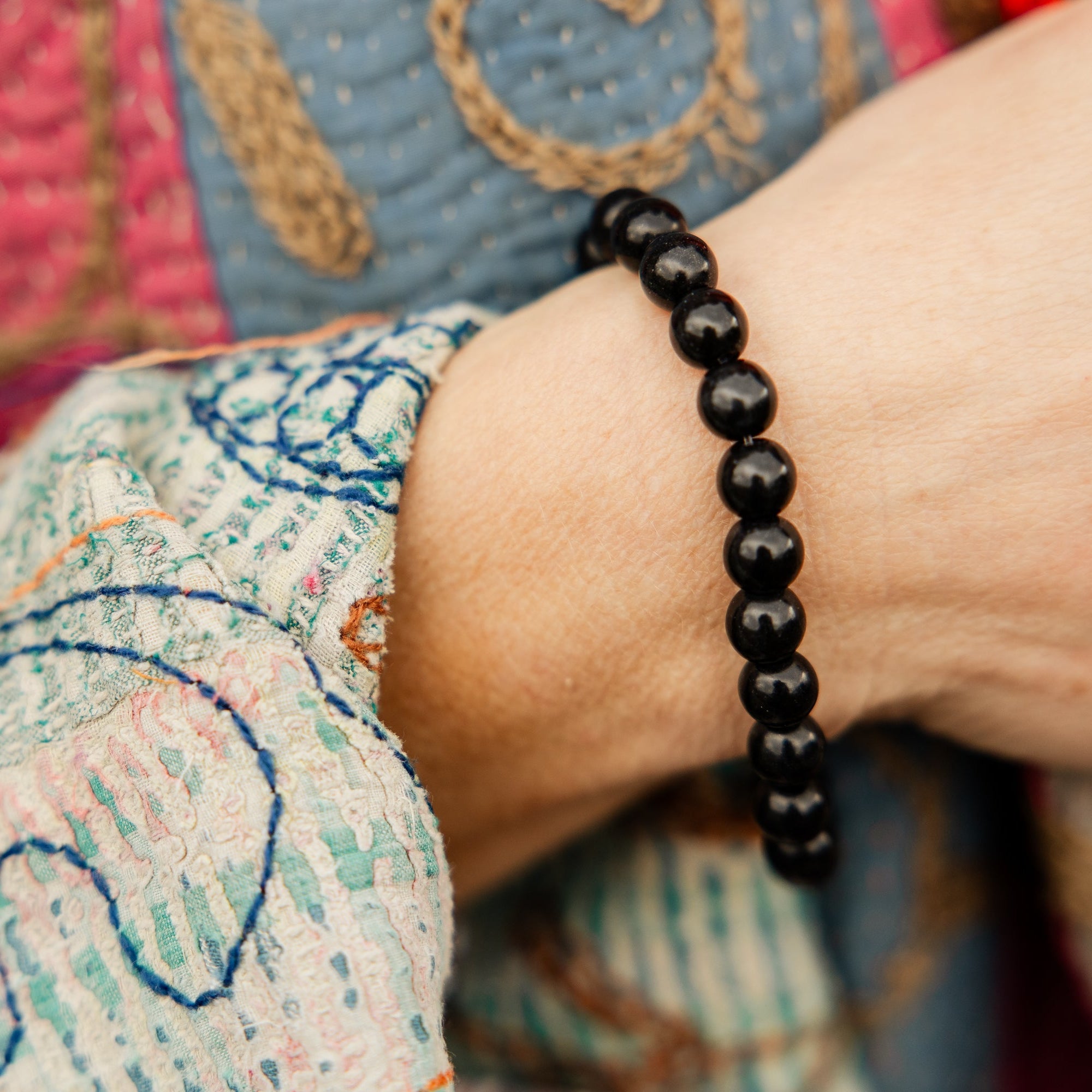 Abundance Bracelet-Black