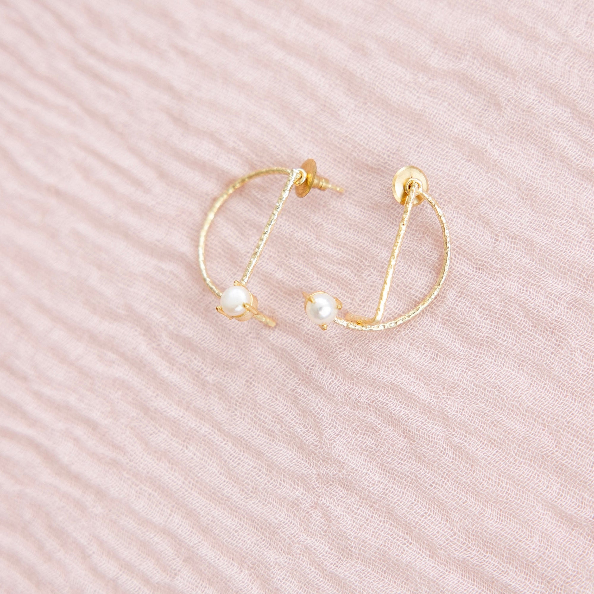 Pearl Arc Earrings