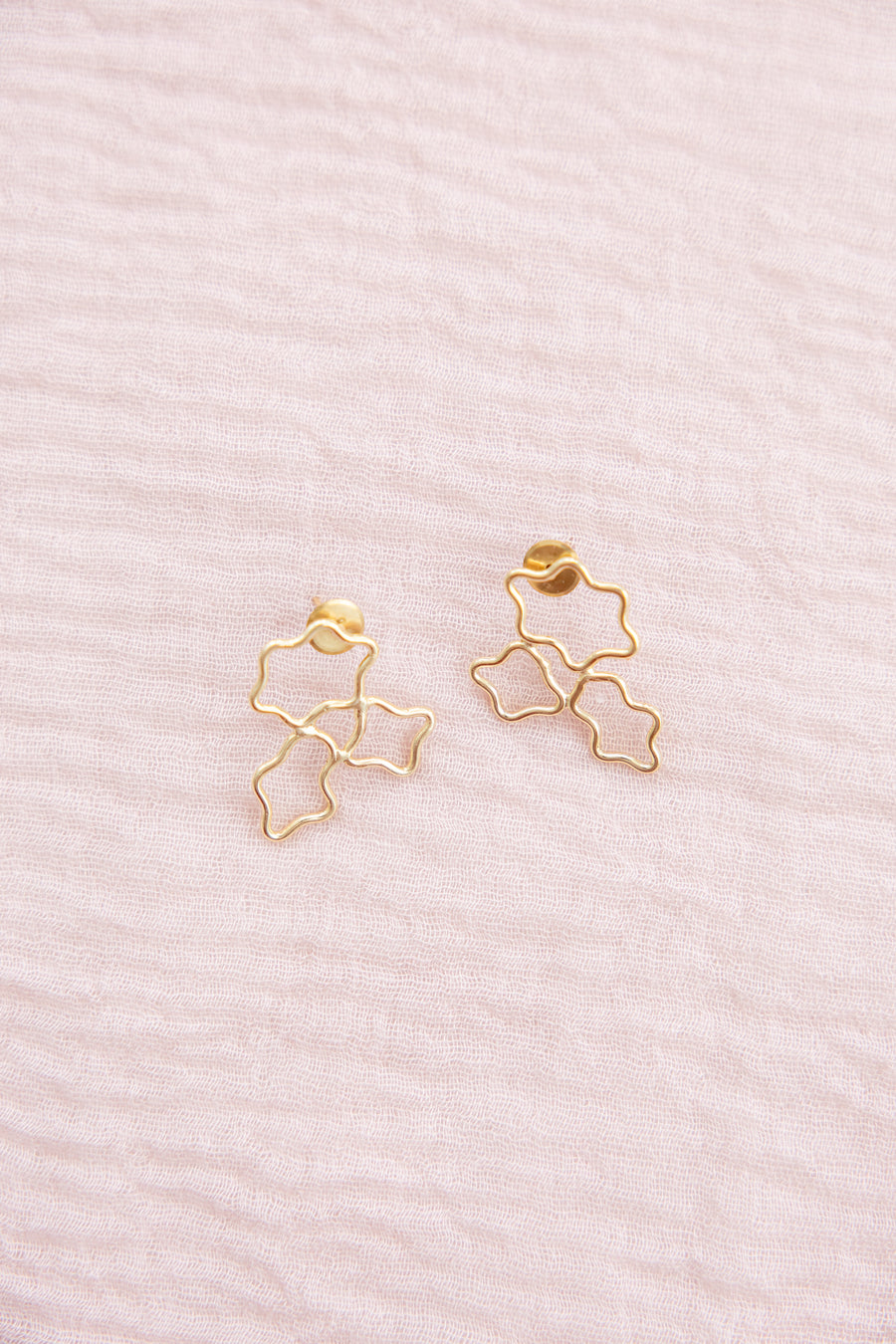 Petal Current Earrings