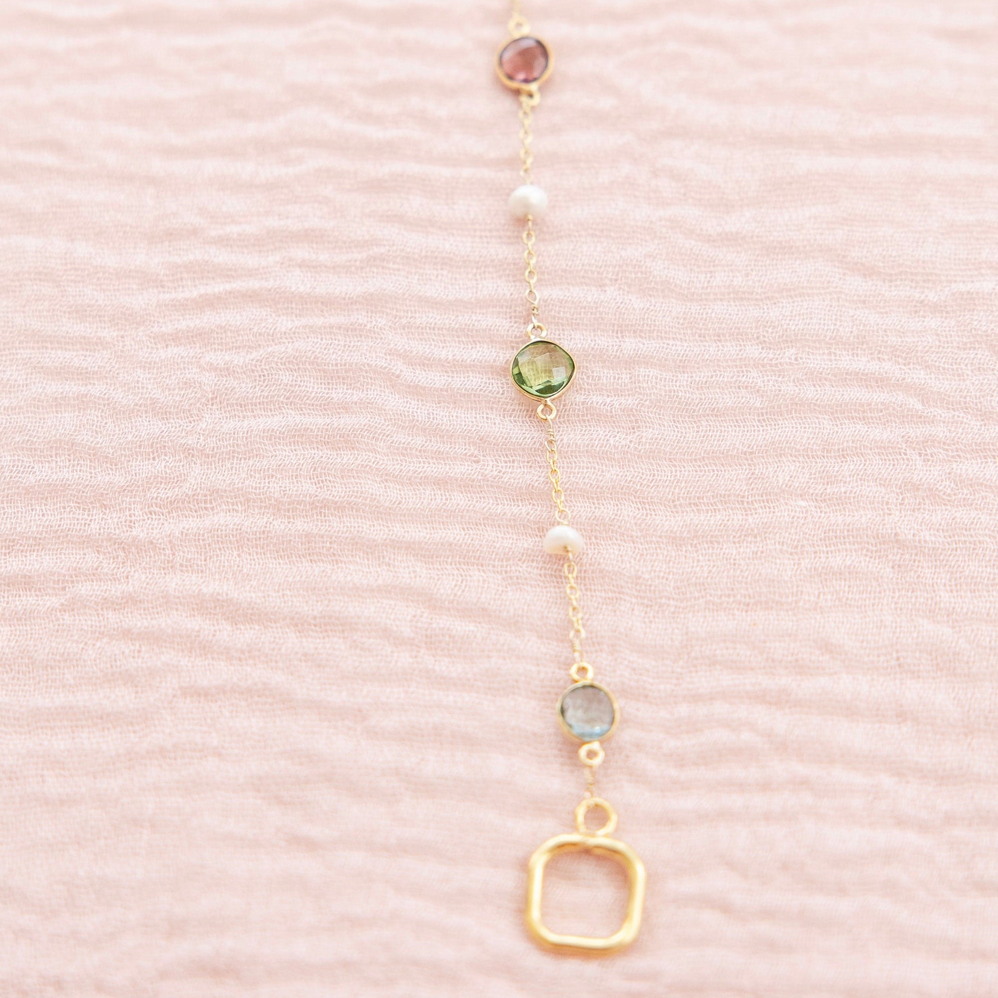 Willow Crest Necklace