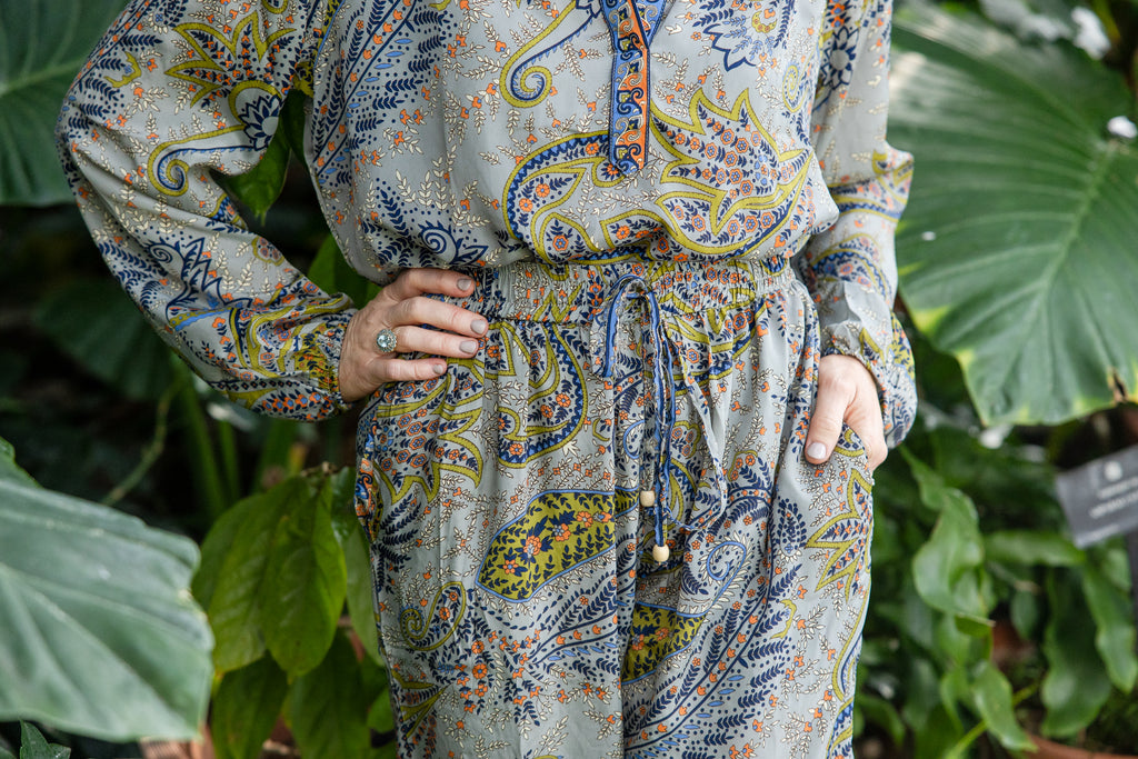 Twilight Paisley Set