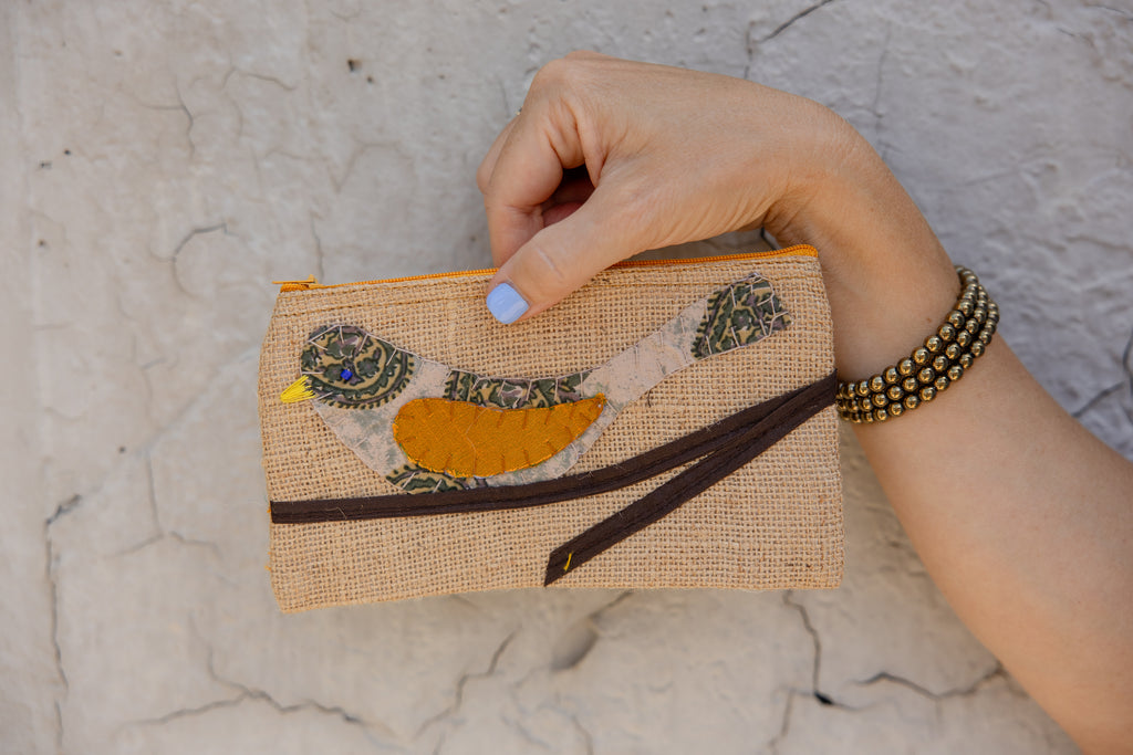 Bella Bird Pouch Medium