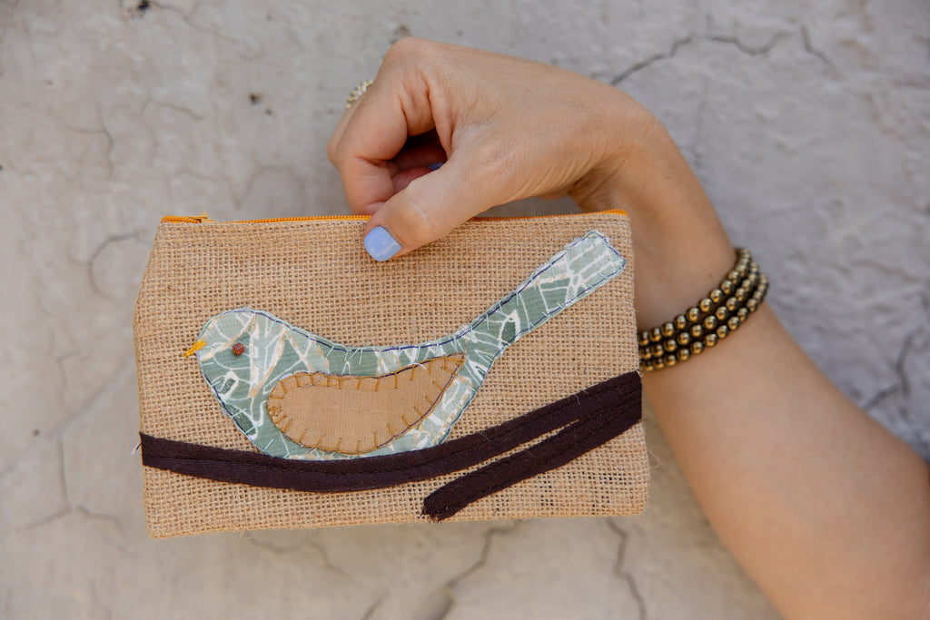 Bella Bird Pouch Medium