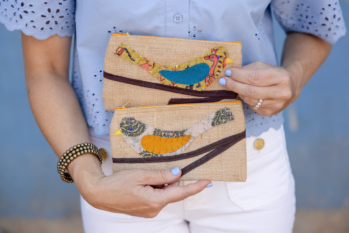 Bella Bird Pouch Medium