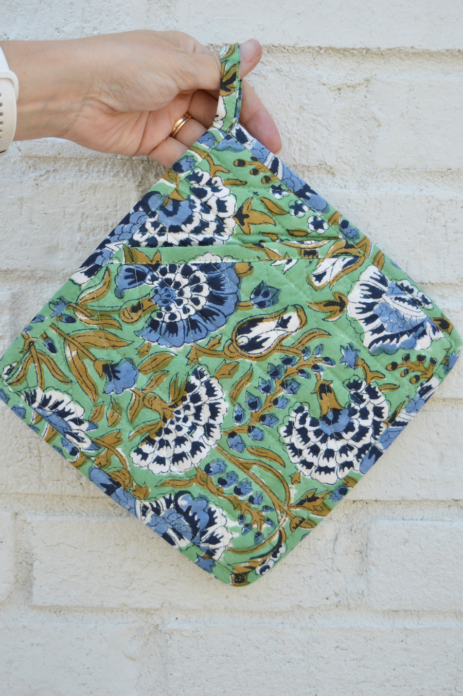 Minted Motif Pot Holder