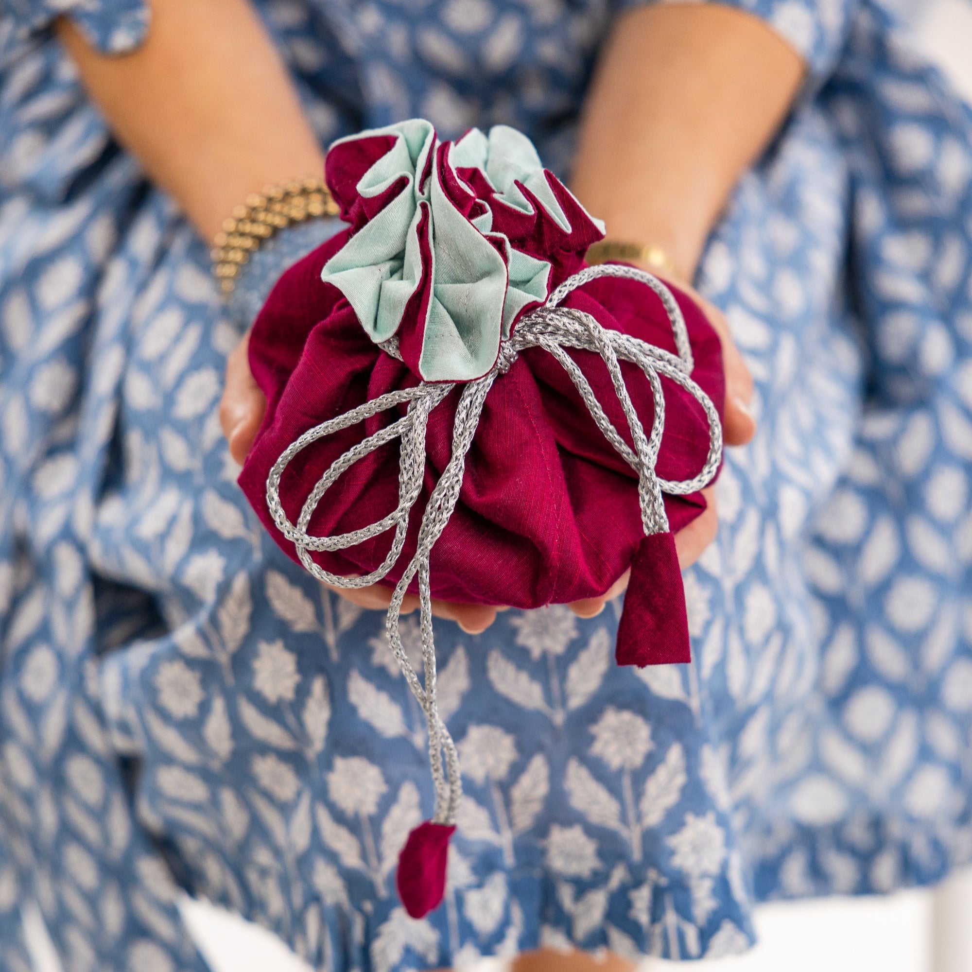 Travel Jewelry Bag Medium- Raspberry/Robins Egg Blue