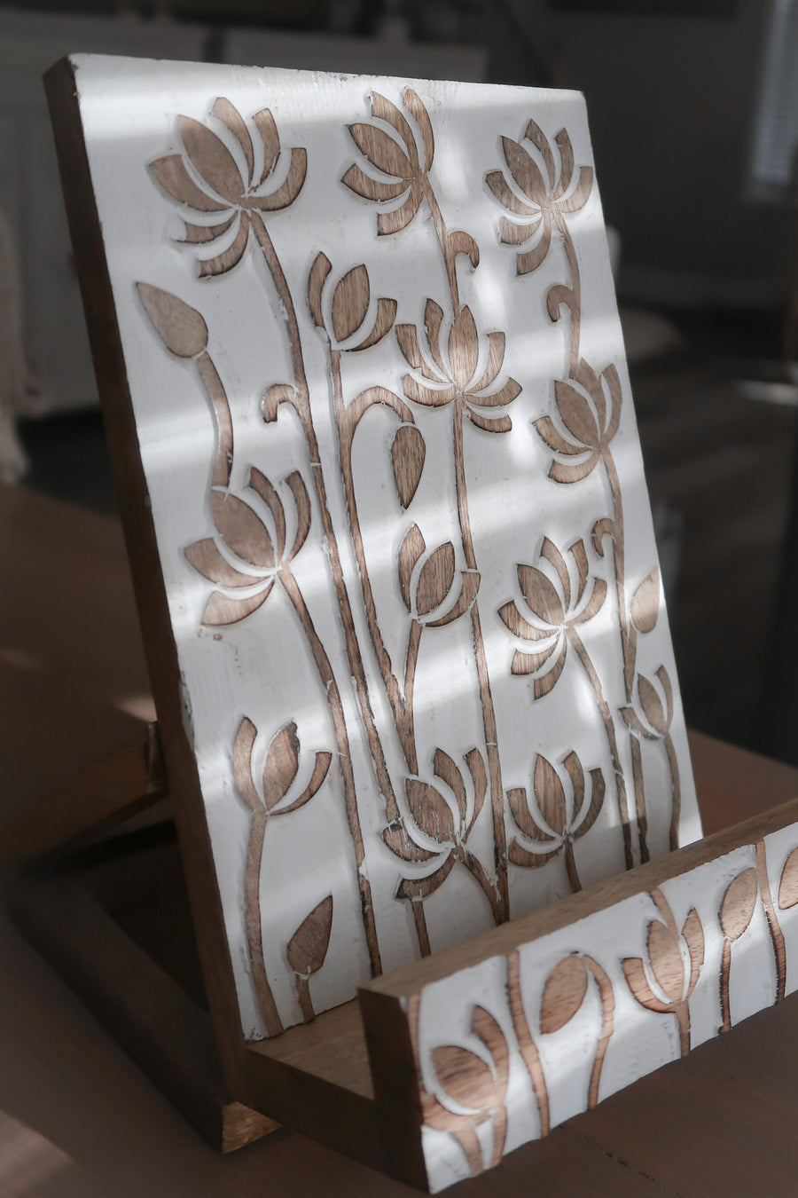 Lotus Tablet/Cookbook Holder