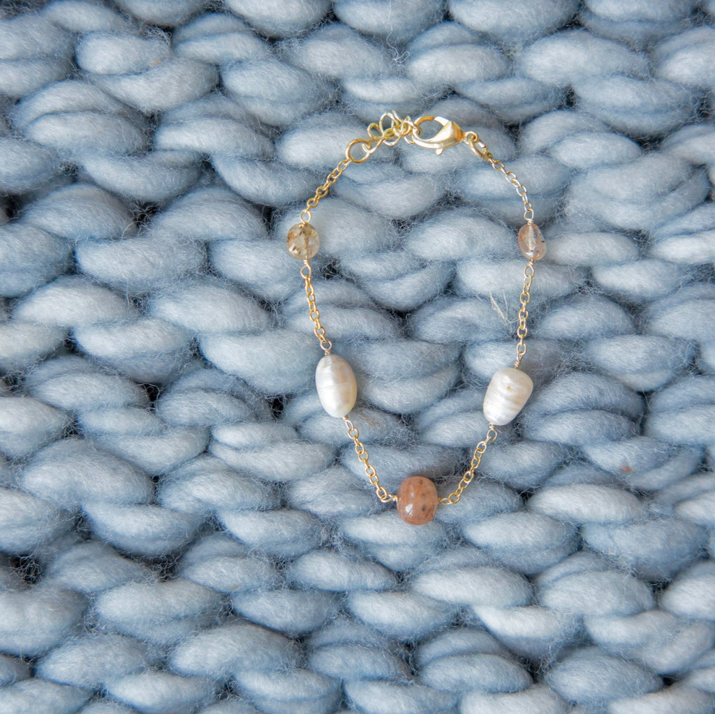 Sandstone & Pearl Bracelet