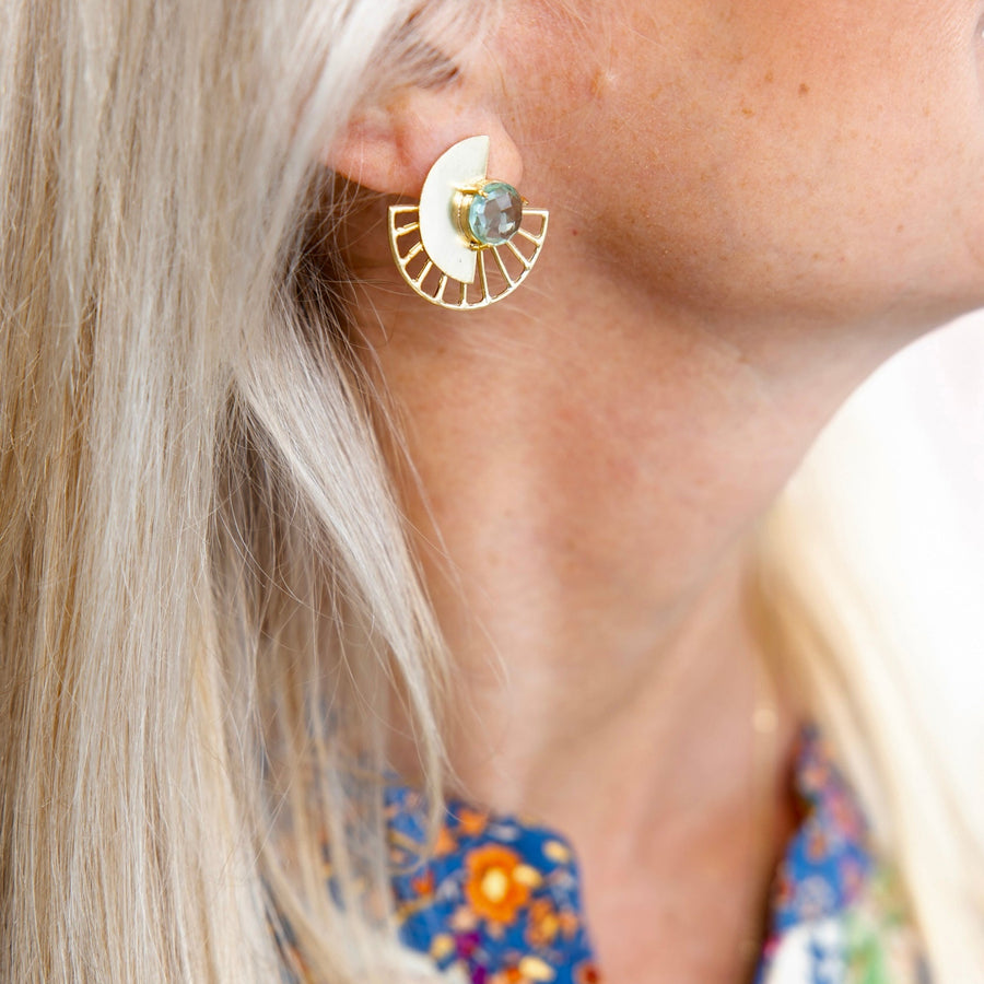 Aqua Sol Studs