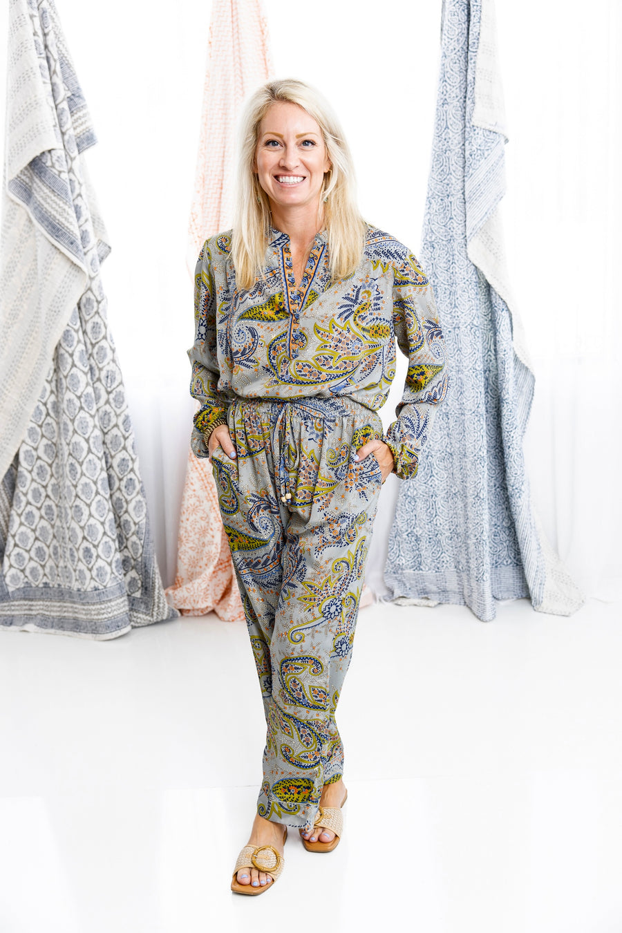 Twilight Paisley Set