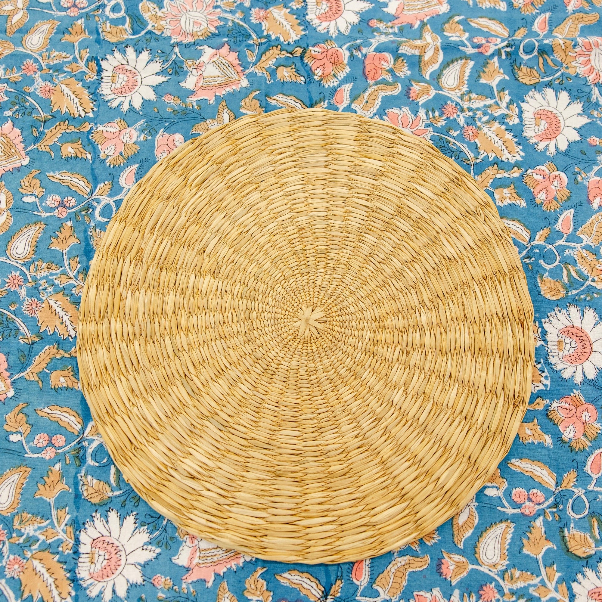Heirloom Weave Charger