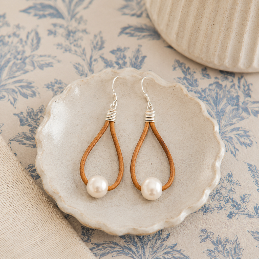 Seek Drop Earrings -Natural