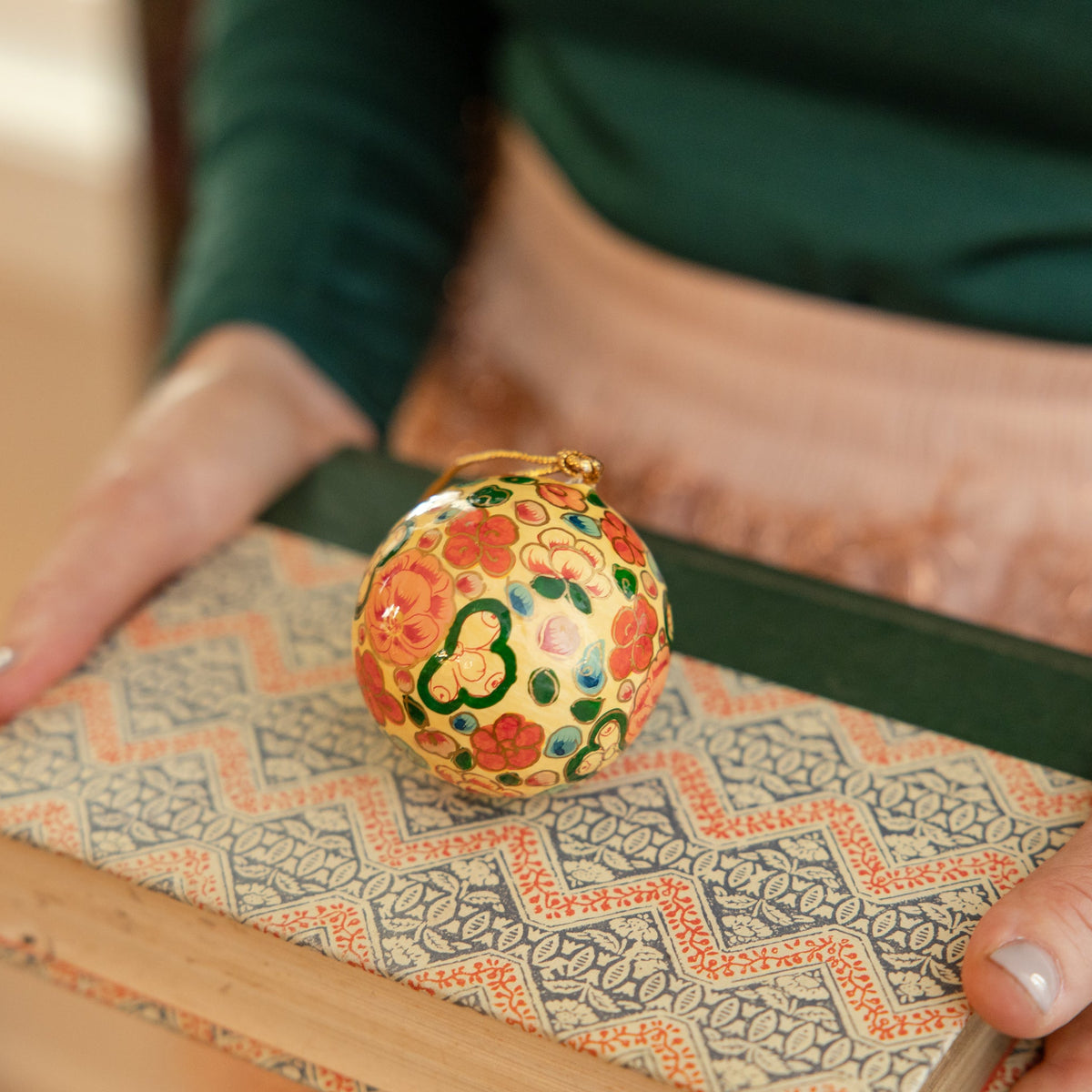 Holiday Floral Ornament